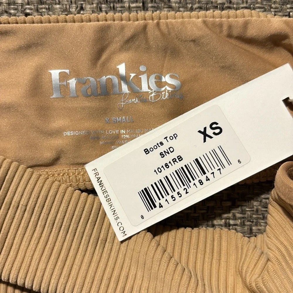 Frankies Bikinis Boots Bikini Top in Sand SZ XS NWT